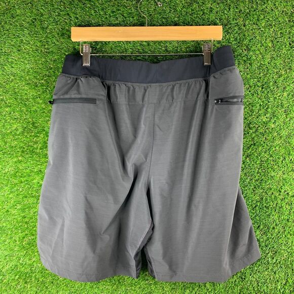 Fabletics Shorts Mens gray Unlined Stretch Running 8" Franchise Gym 32 x 8 - Picture 2 of 8